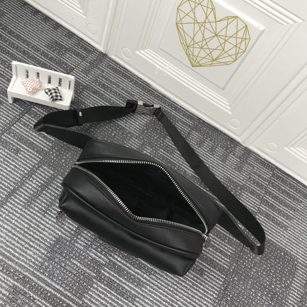 ルイヴィトンバッグ着用イメージ